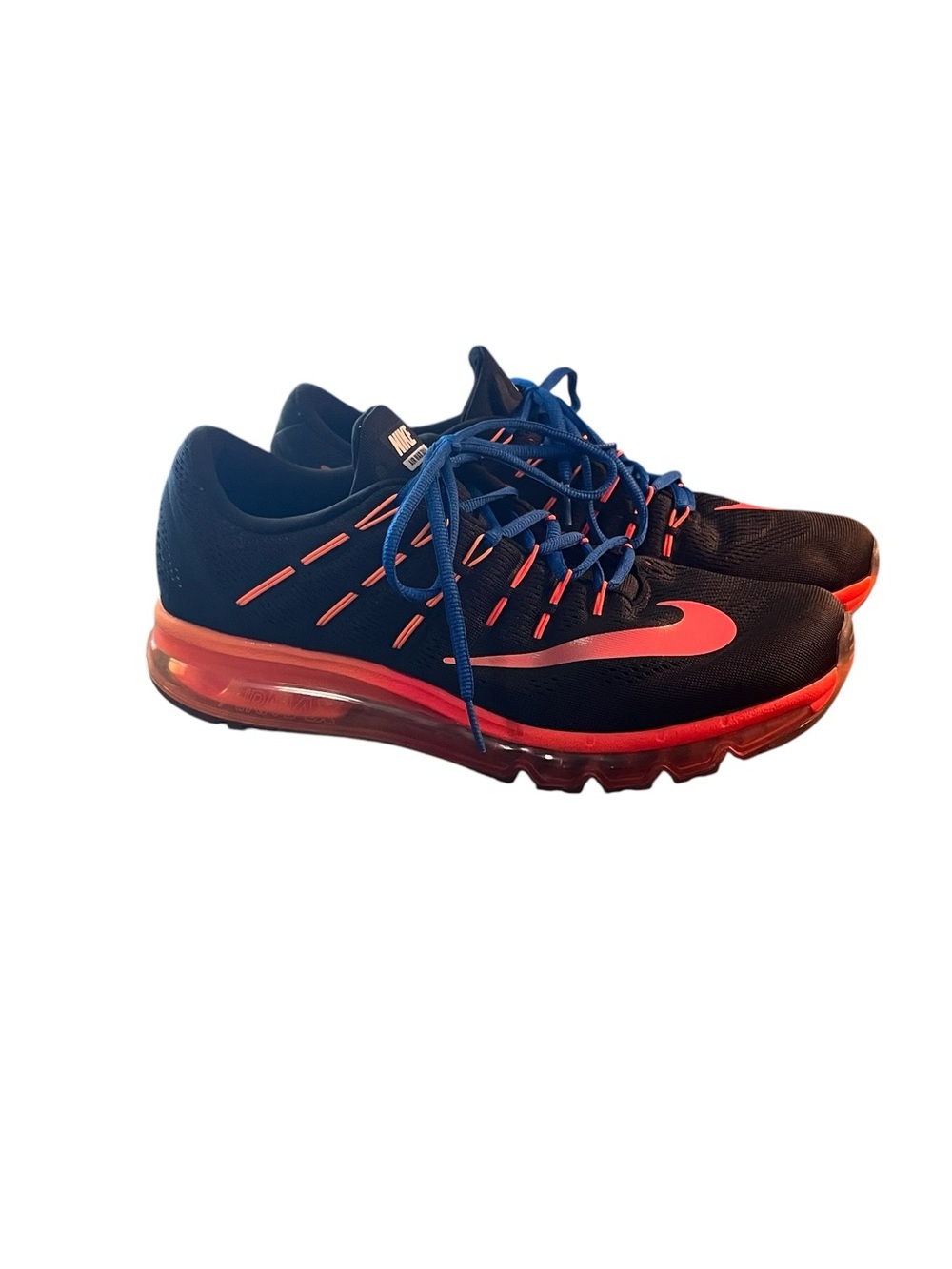 Nike Air Max 2016 athletic running shoes